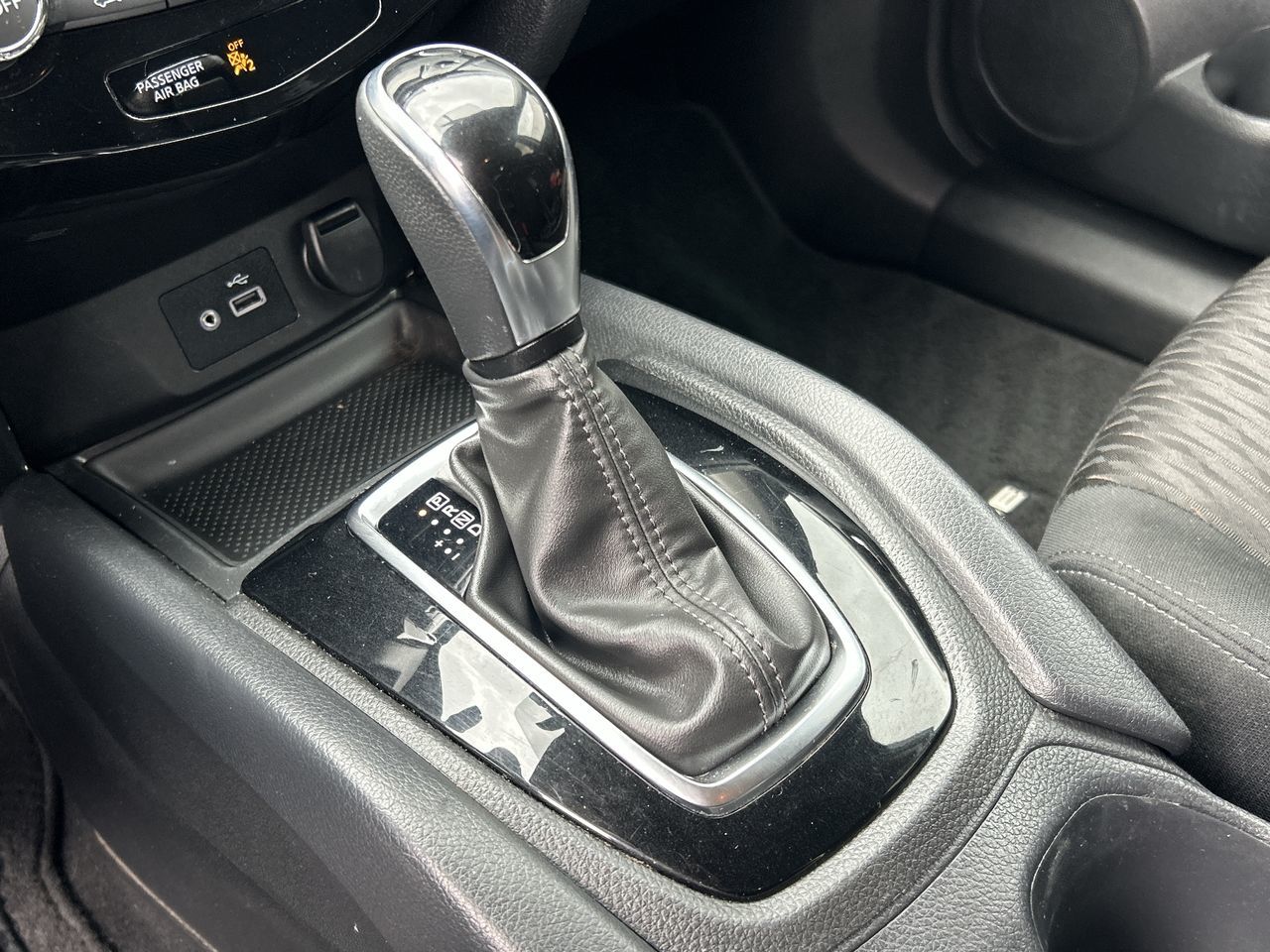 2020 Nissan Rogue in North Vancouver, British Columbia