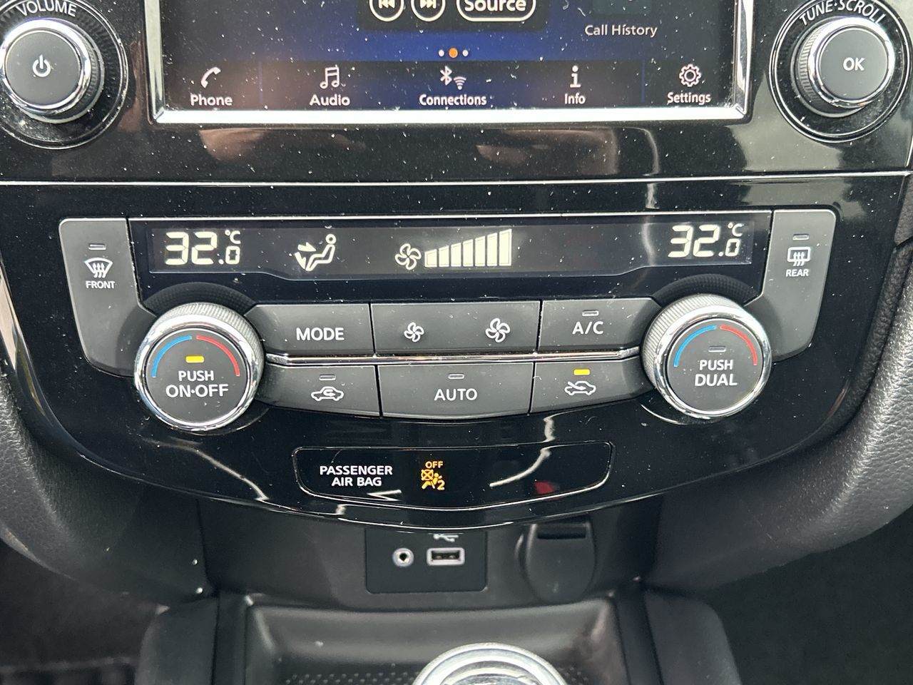 2020 Nissan Rogue in North Vancouver, British Columbia