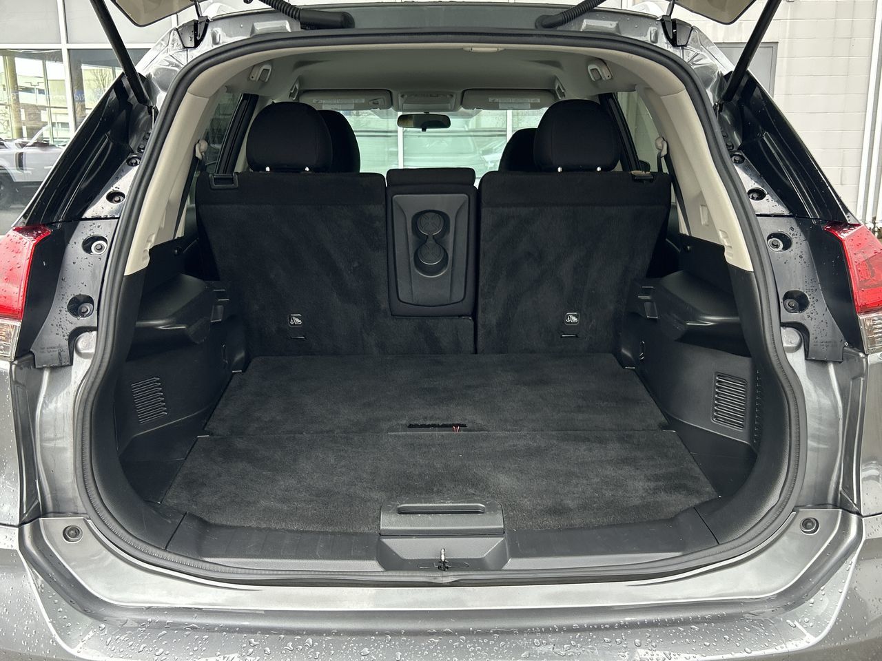 2020 Nissan Rogue in North Vancouver, British Columbia