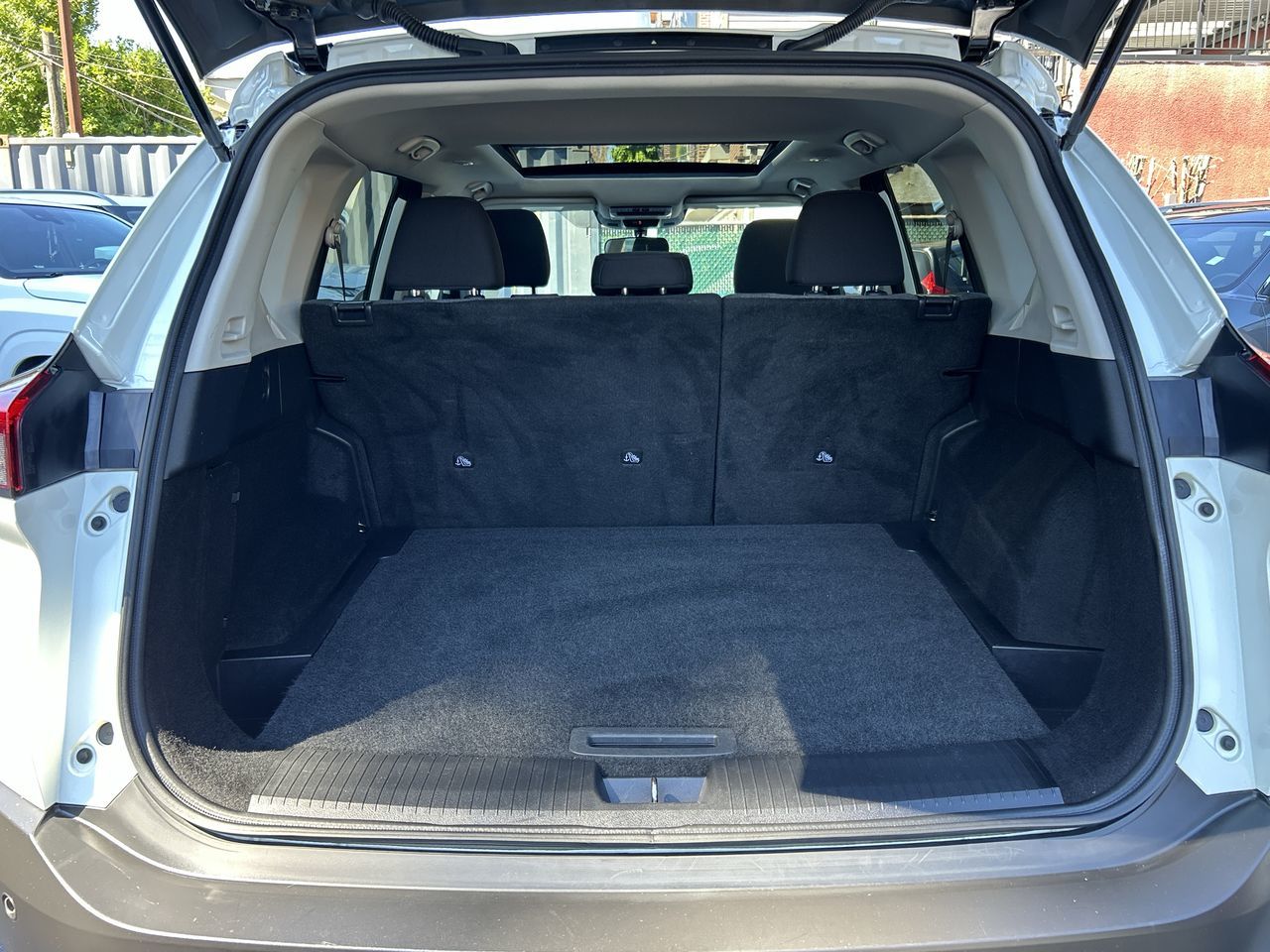 2021 Nissan Rogue in North Vancouver, British Columbia