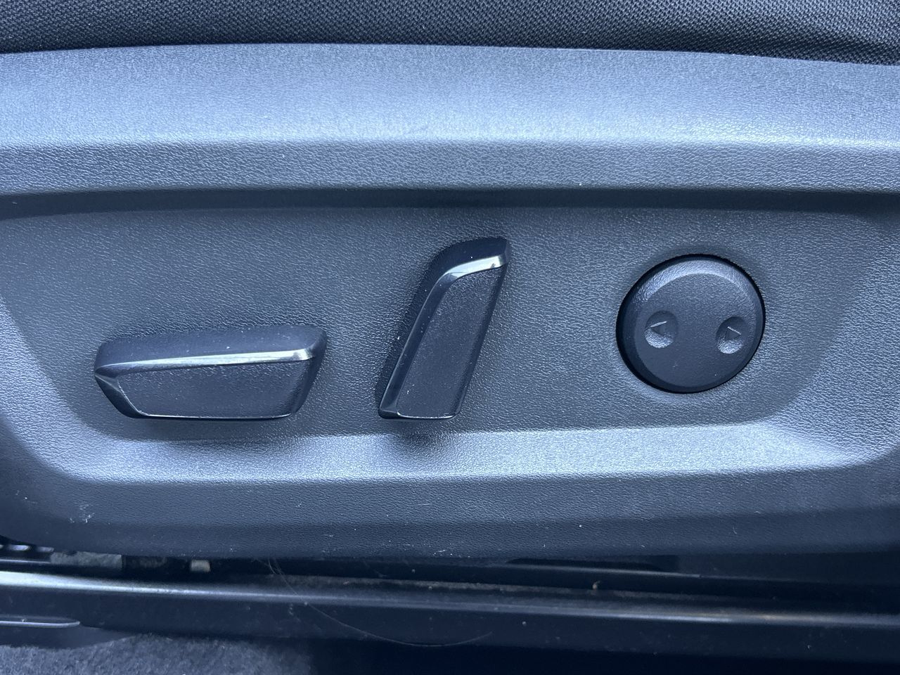 2021 Nissan Rogue in North Vancouver, British Columbia