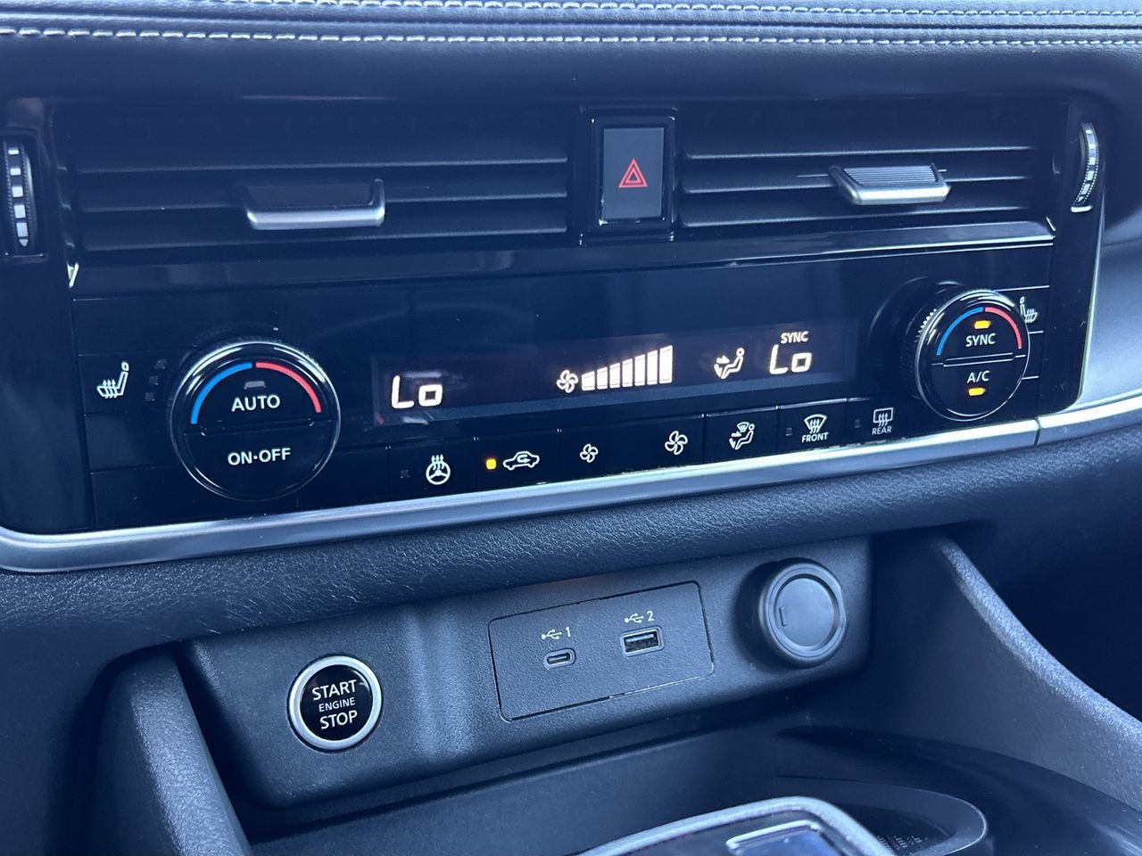 2021 Nissan Rogue in North Vancouver, British Columbia