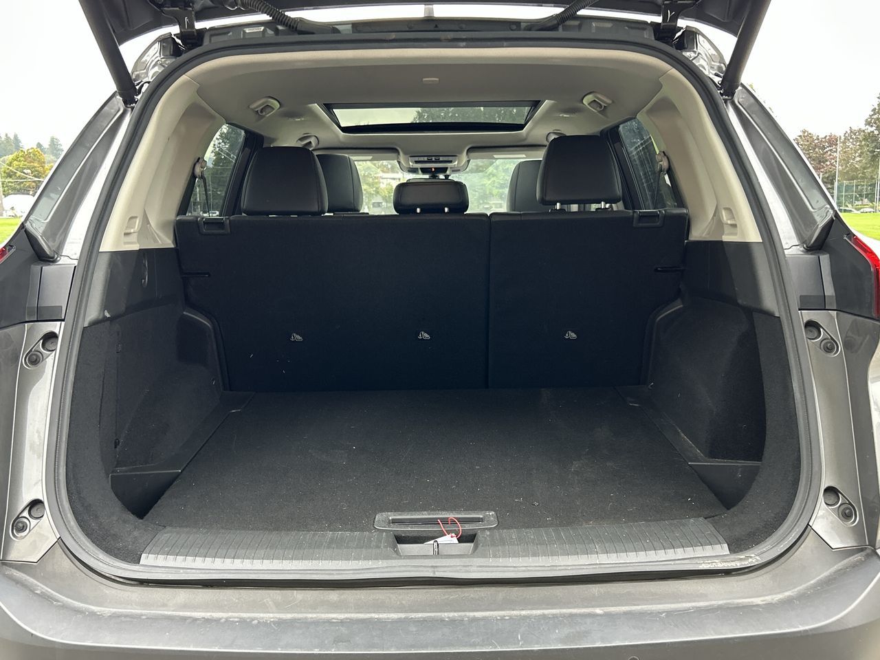 2022 Nissan Rogue in North Vancouver, British Columbia