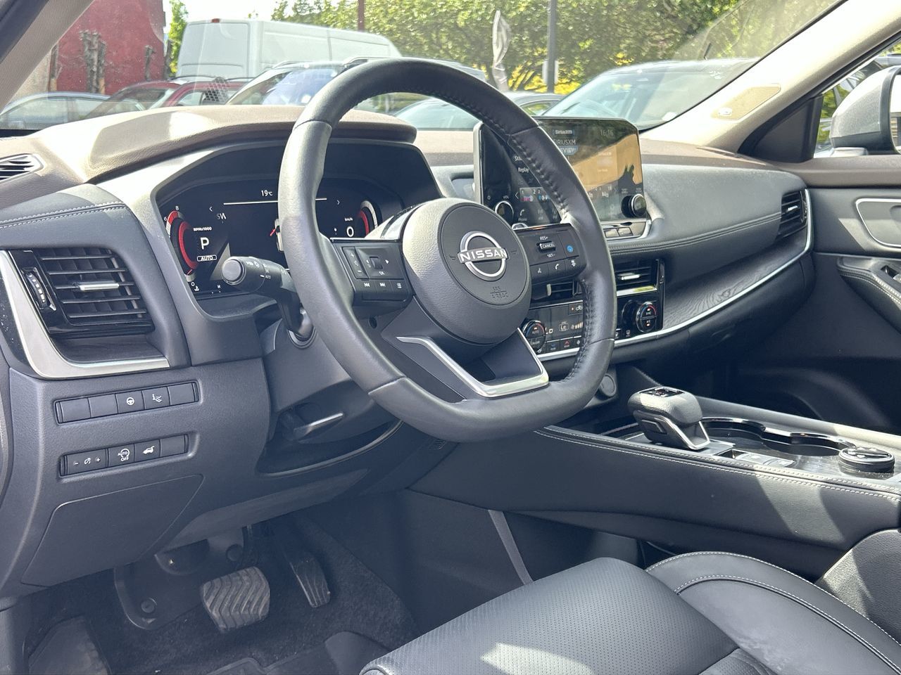 2023 Nissan Rogue in North Vancouver, British Columbia
