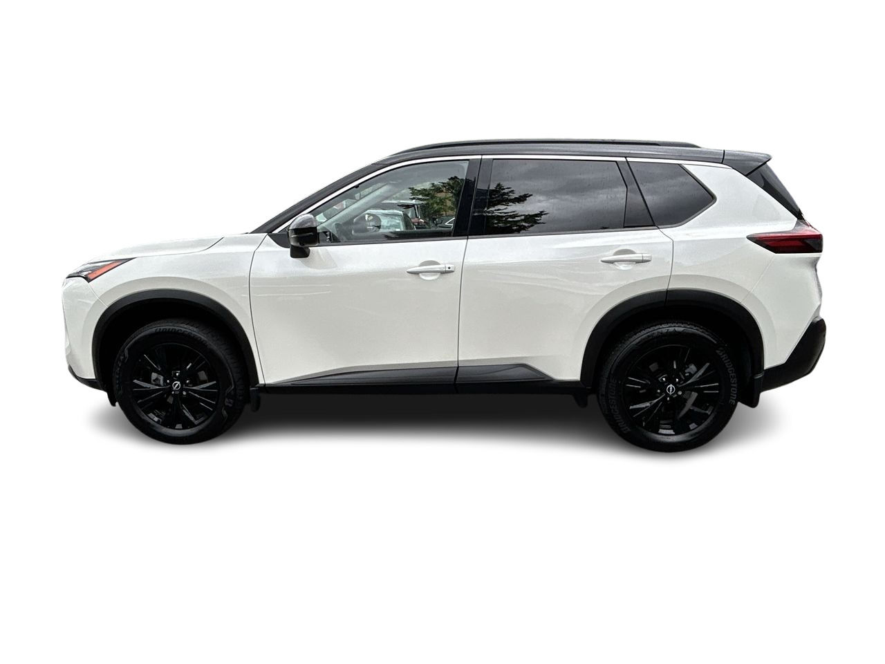 2023 Nissan Rogue in North Vancouver, British Columbia
