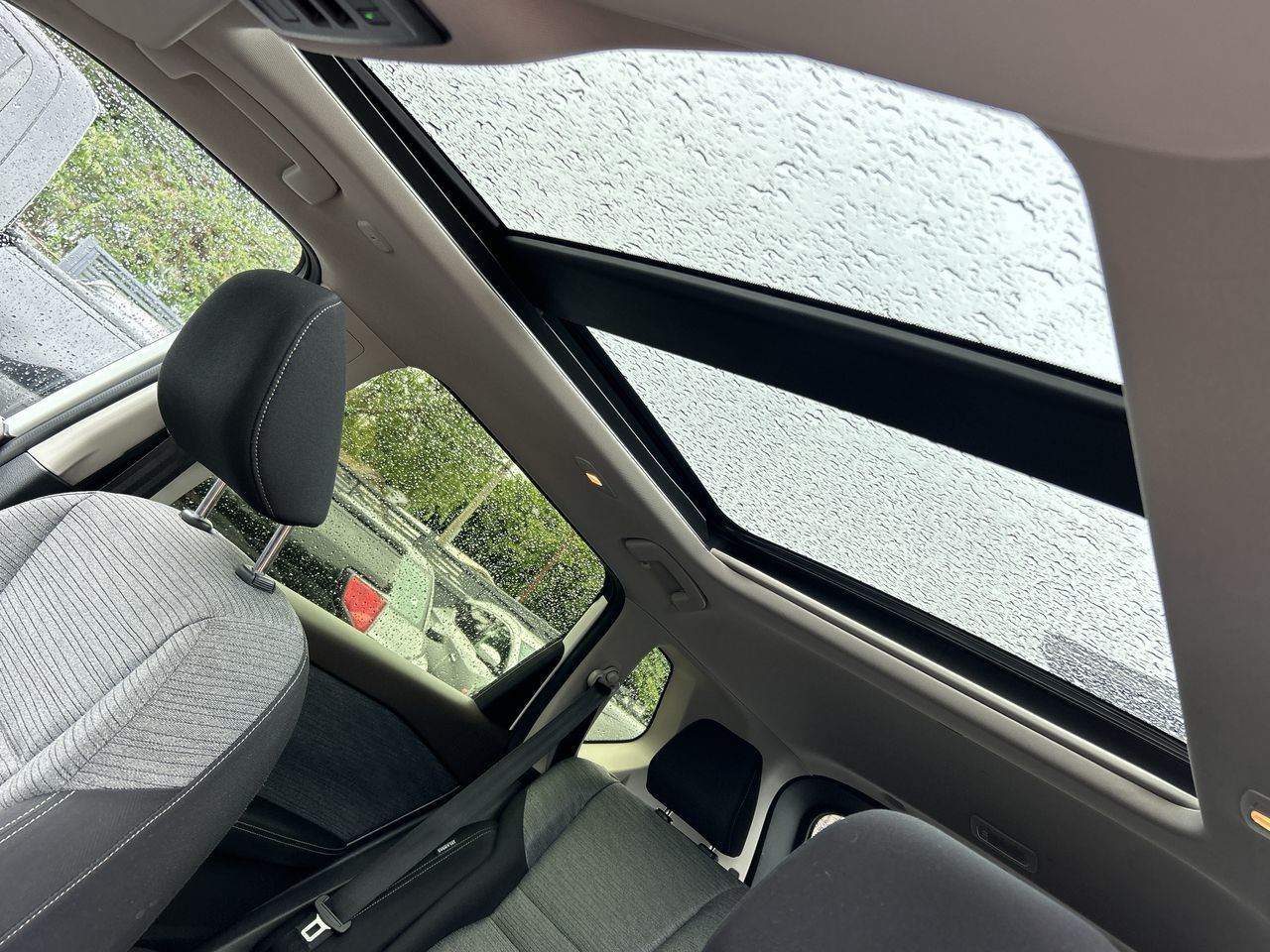 2023 Nissan Rogue in North Vancouver, British Columbia