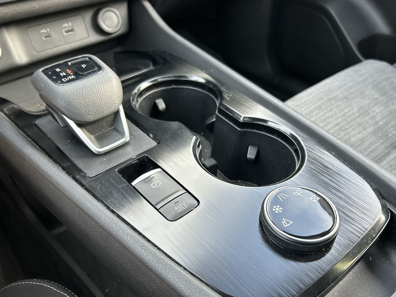 2023 Nissan Rogue in North Vancouver, British Columbia