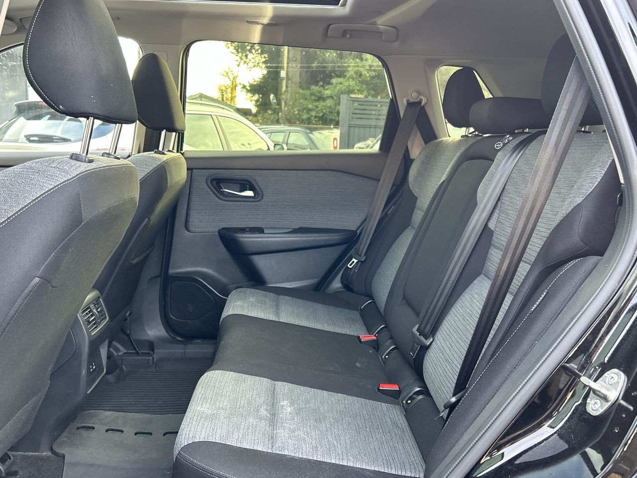 2023 Nissan Rogue in North Vancouver, British Columbia