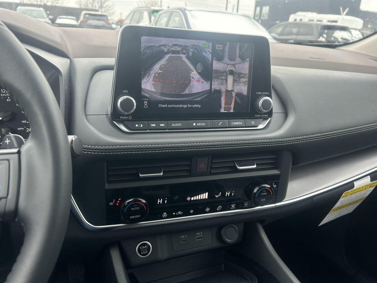 2023 Nissan Rogue in North Vancouver, British Columbia