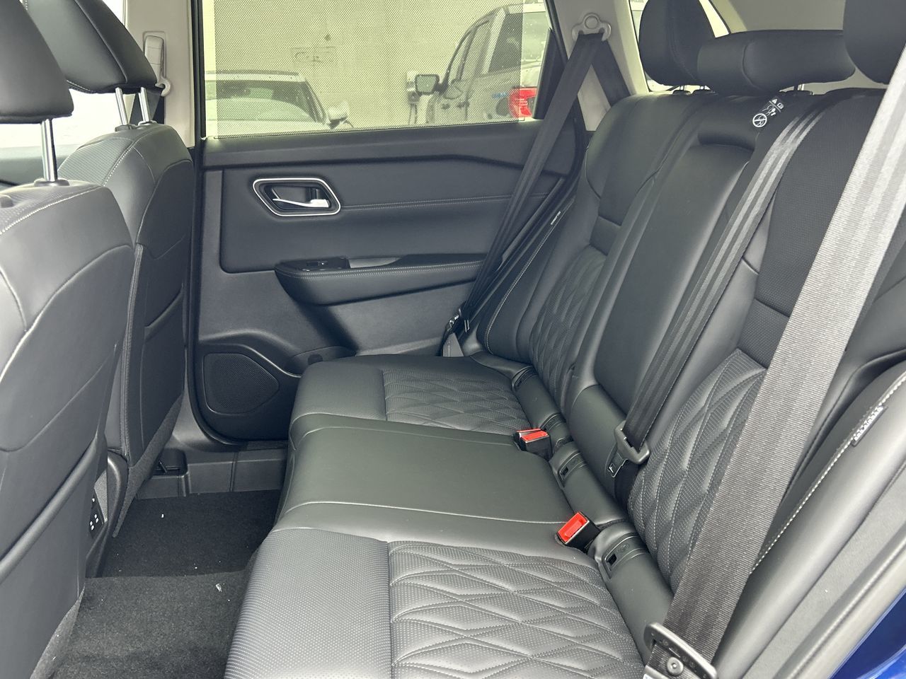 2025 Nissan Rogue in North Vancouver, British Columbia