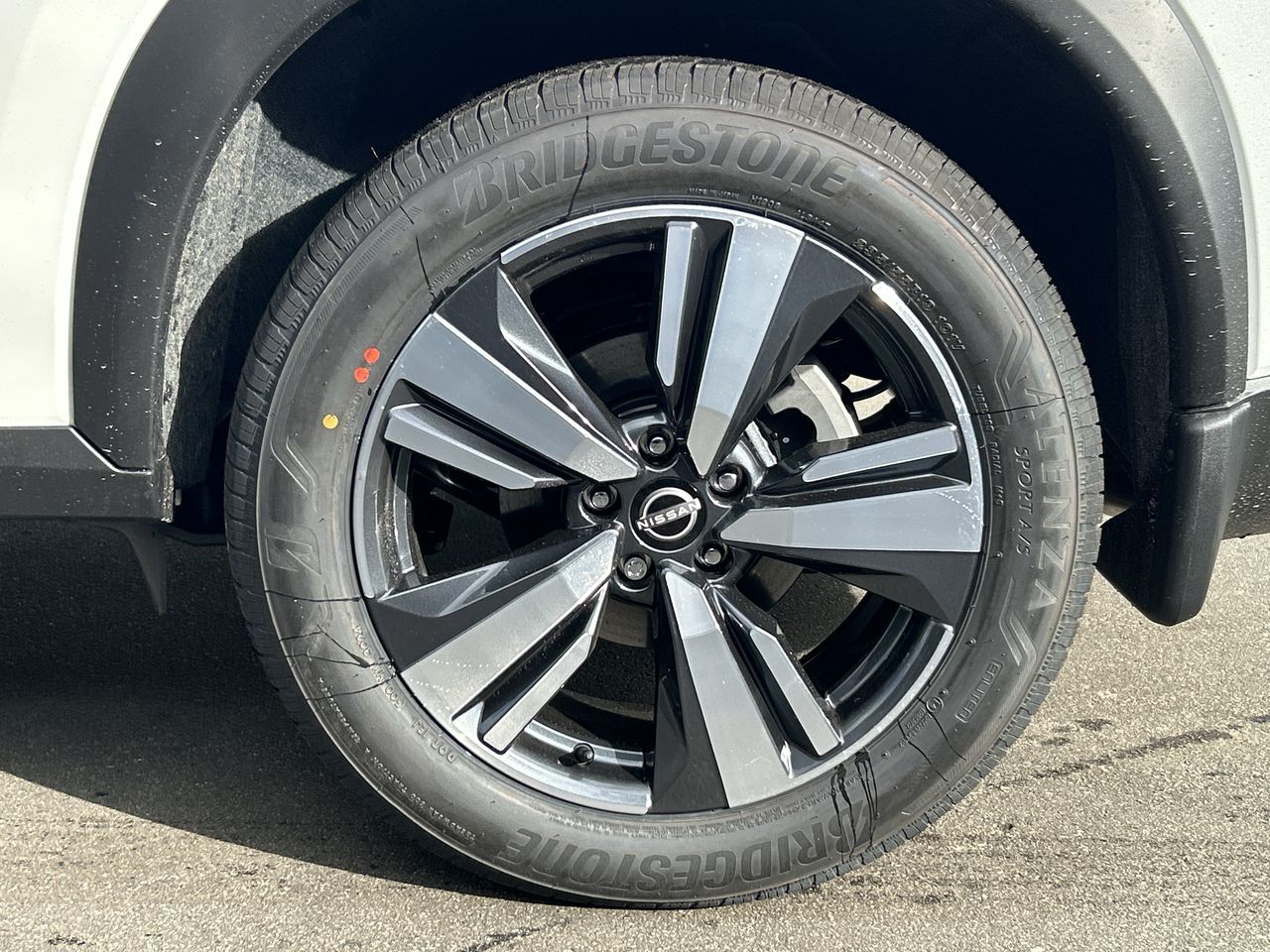 2025 Nissan Rogue in North Vancouver, British Columbia
