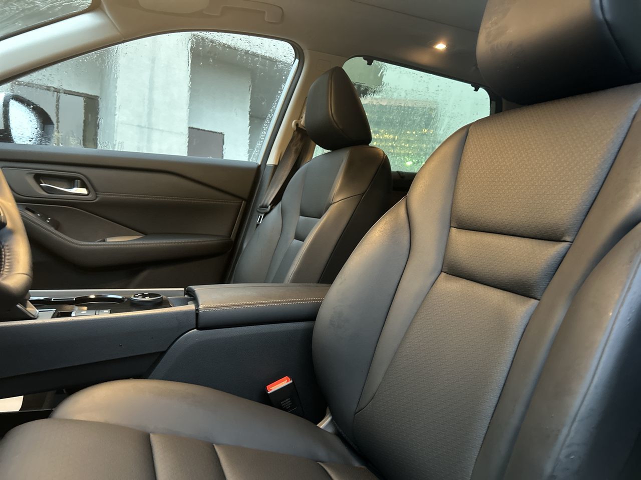 2025 Nissan Rogue in North Vancouver, British Columbia