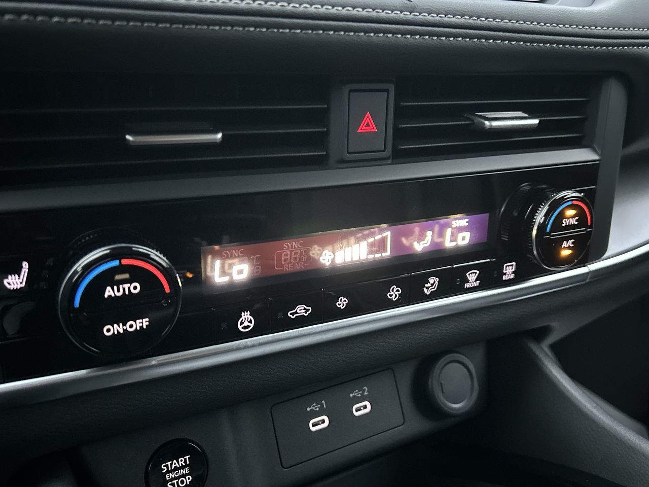 2025 Nissan Rogue in North Vancouver, British Columbia