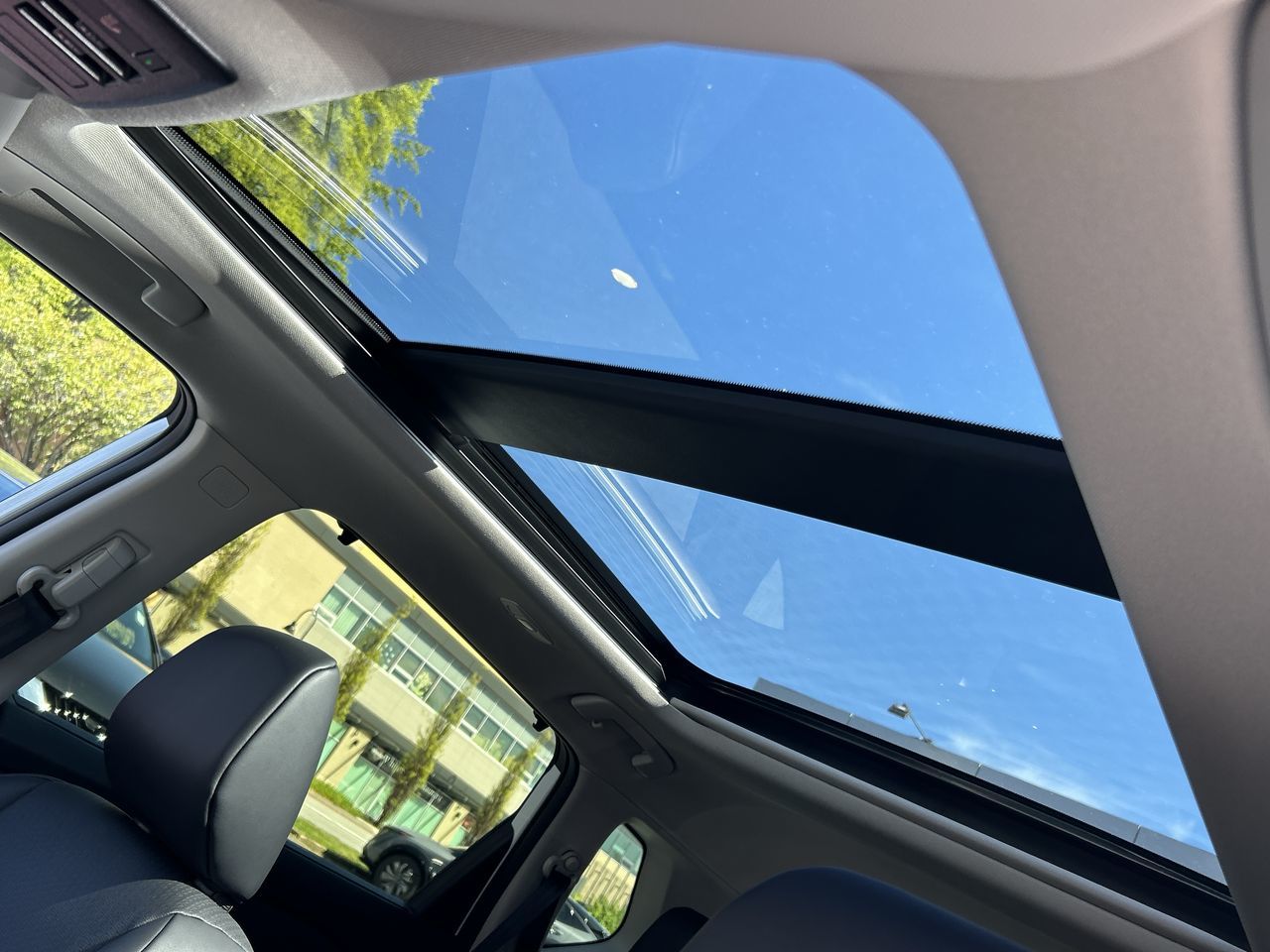 2025 Nissan Rogue in North Vancouver, British Columbia