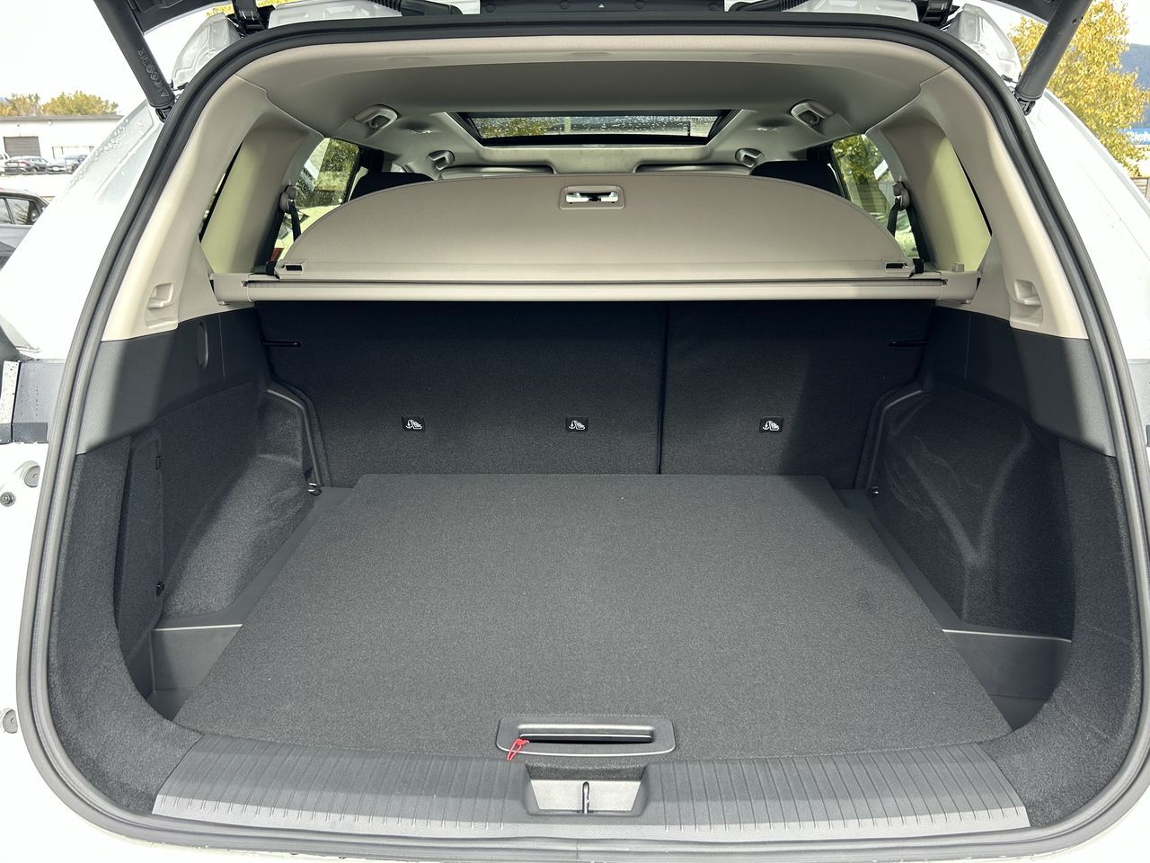 2025 Nissan Rogue in North Vancouver, British Columbia