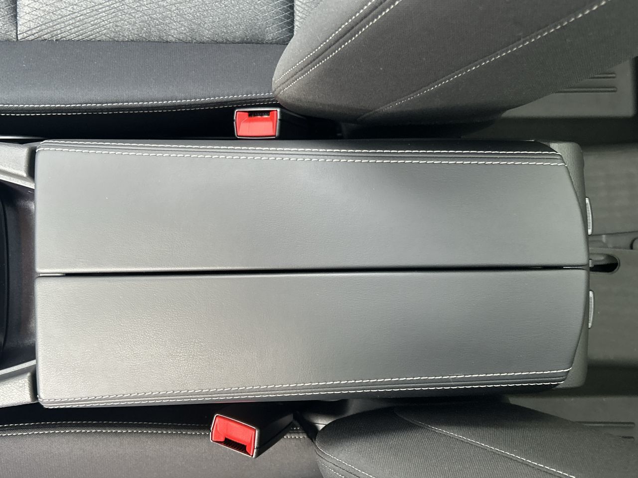 2025 Nissan Rogue in North Vancouver, British Columbia