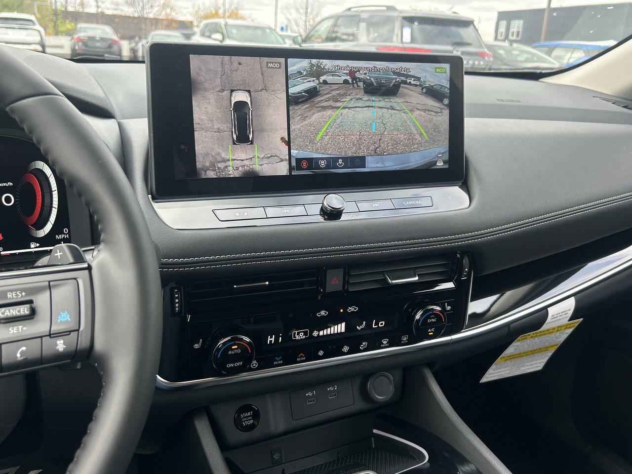2025 Nissan Rogue in North Vancouver, British Columbia