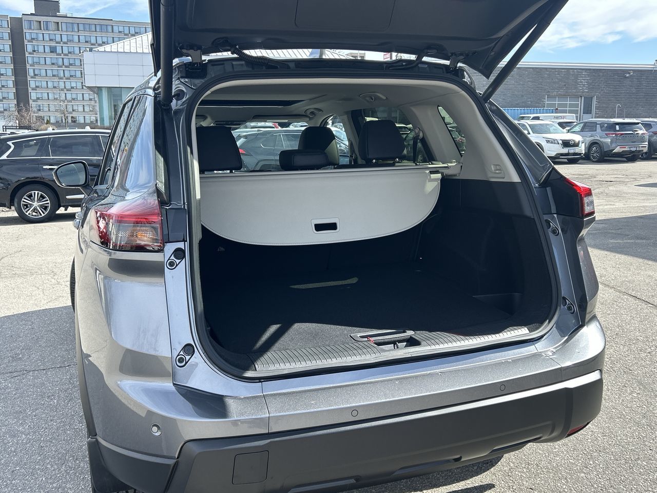2025 Nissan Rogue in North Vancouver, British Columbia