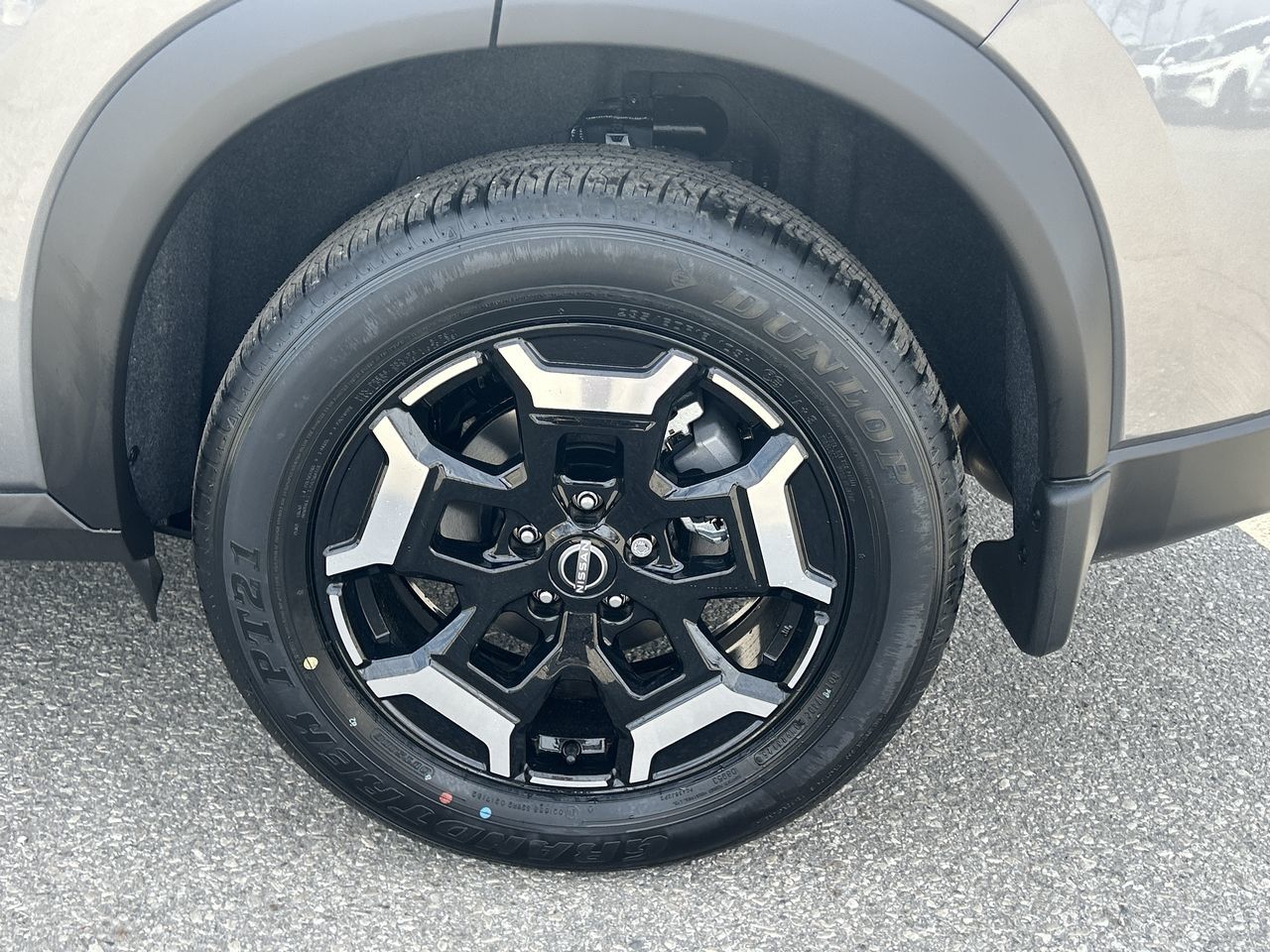 2025 Nissan Rogue in North Vancouver, British Columbia