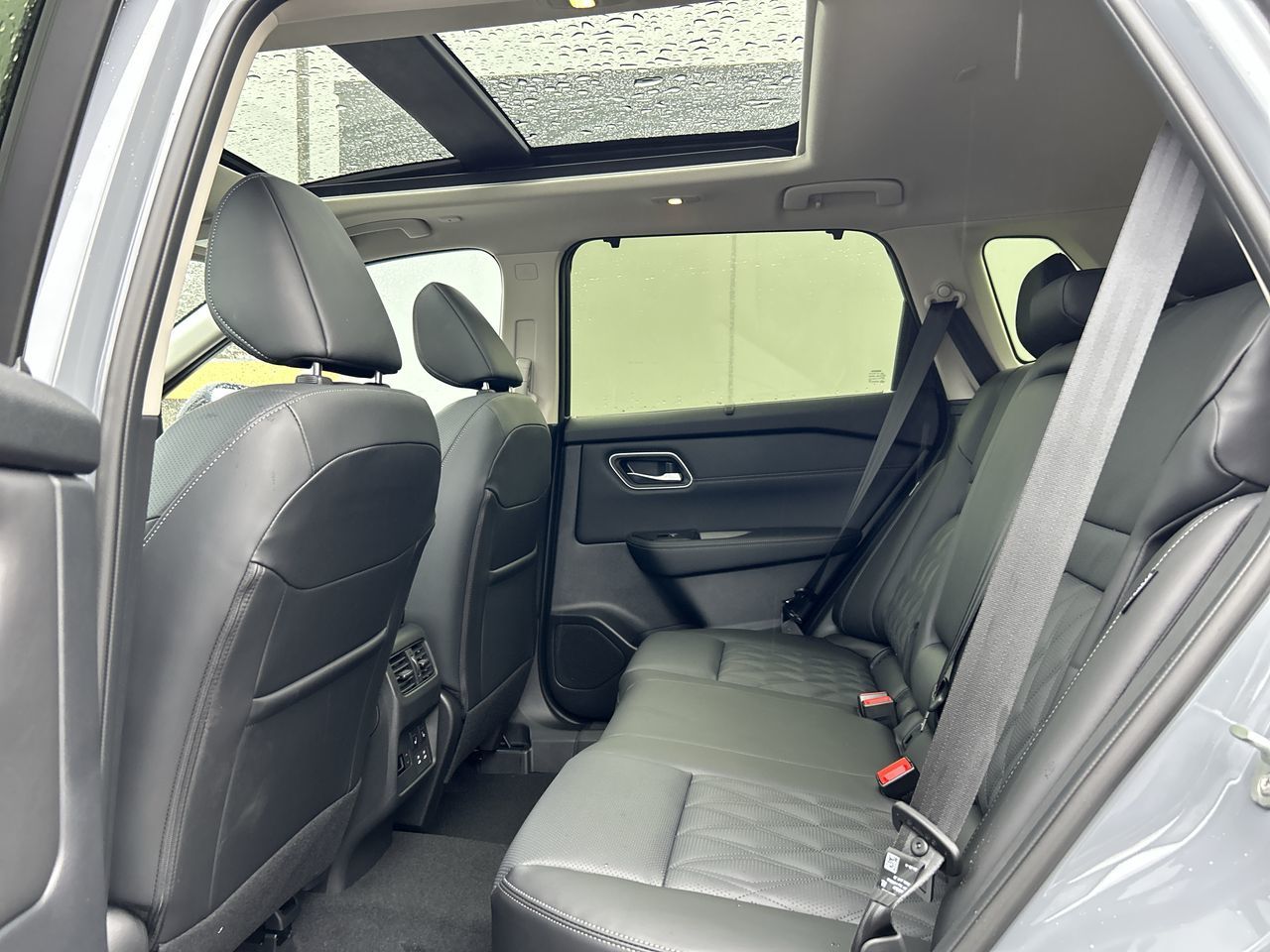 2025 Nissan Rogue in North Vancouver, British Columbia