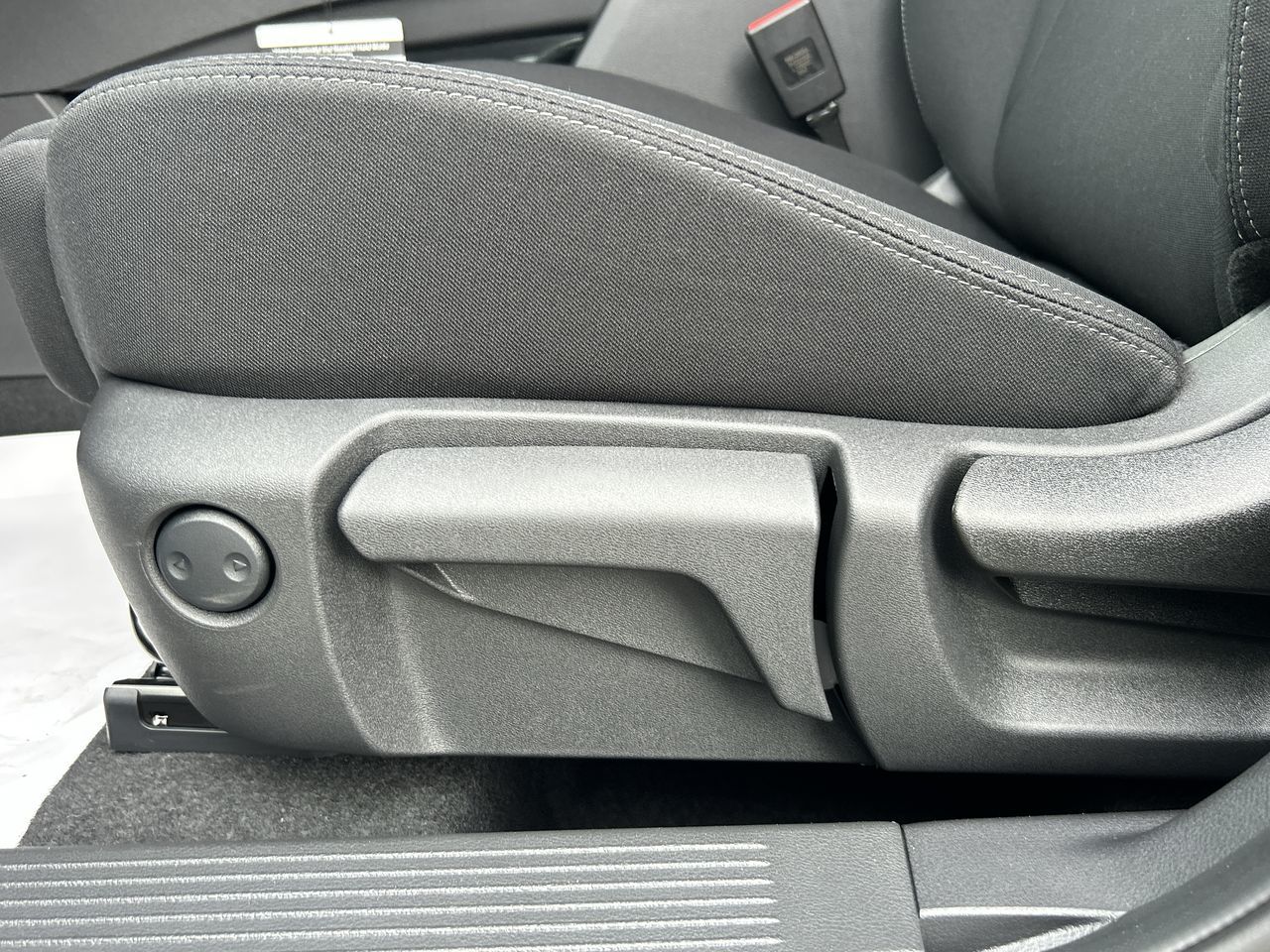2026 Nissan Rogue in North Vancouver, British Columbia
