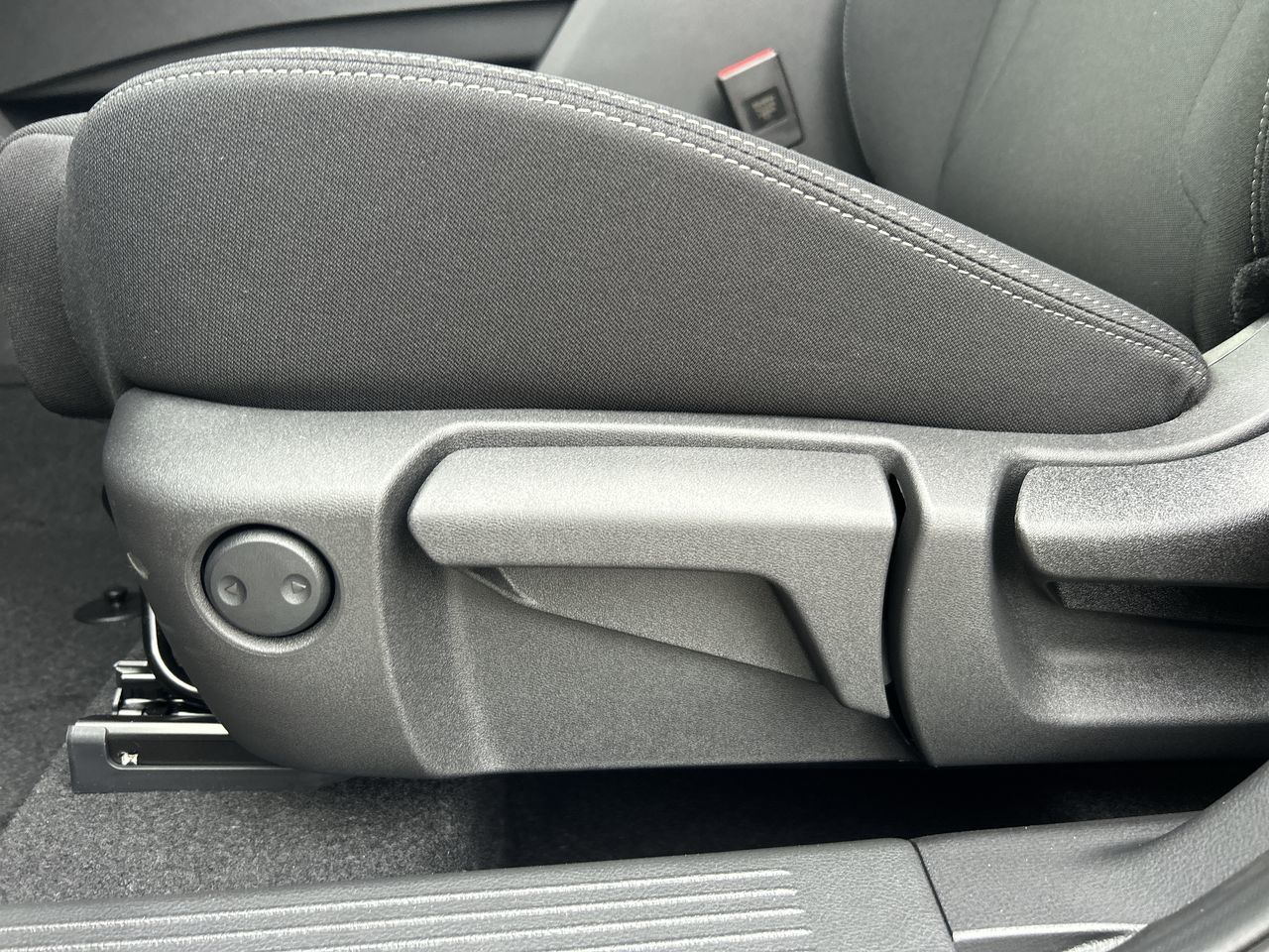 2026 Nissan Rogue in North Vancouver, British Columbia