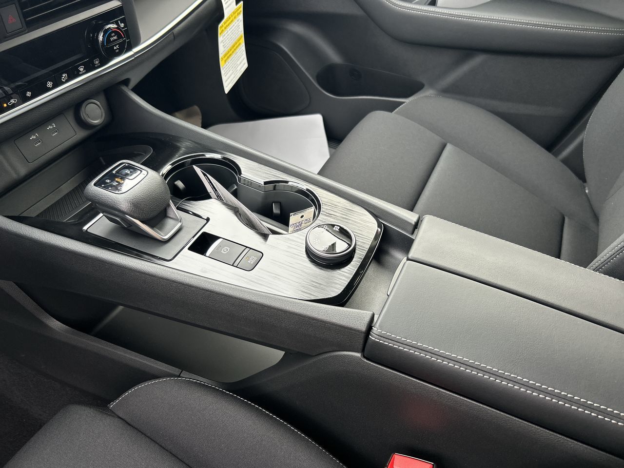 2026 Nissan Rogue in North Vancouver, British Columbia