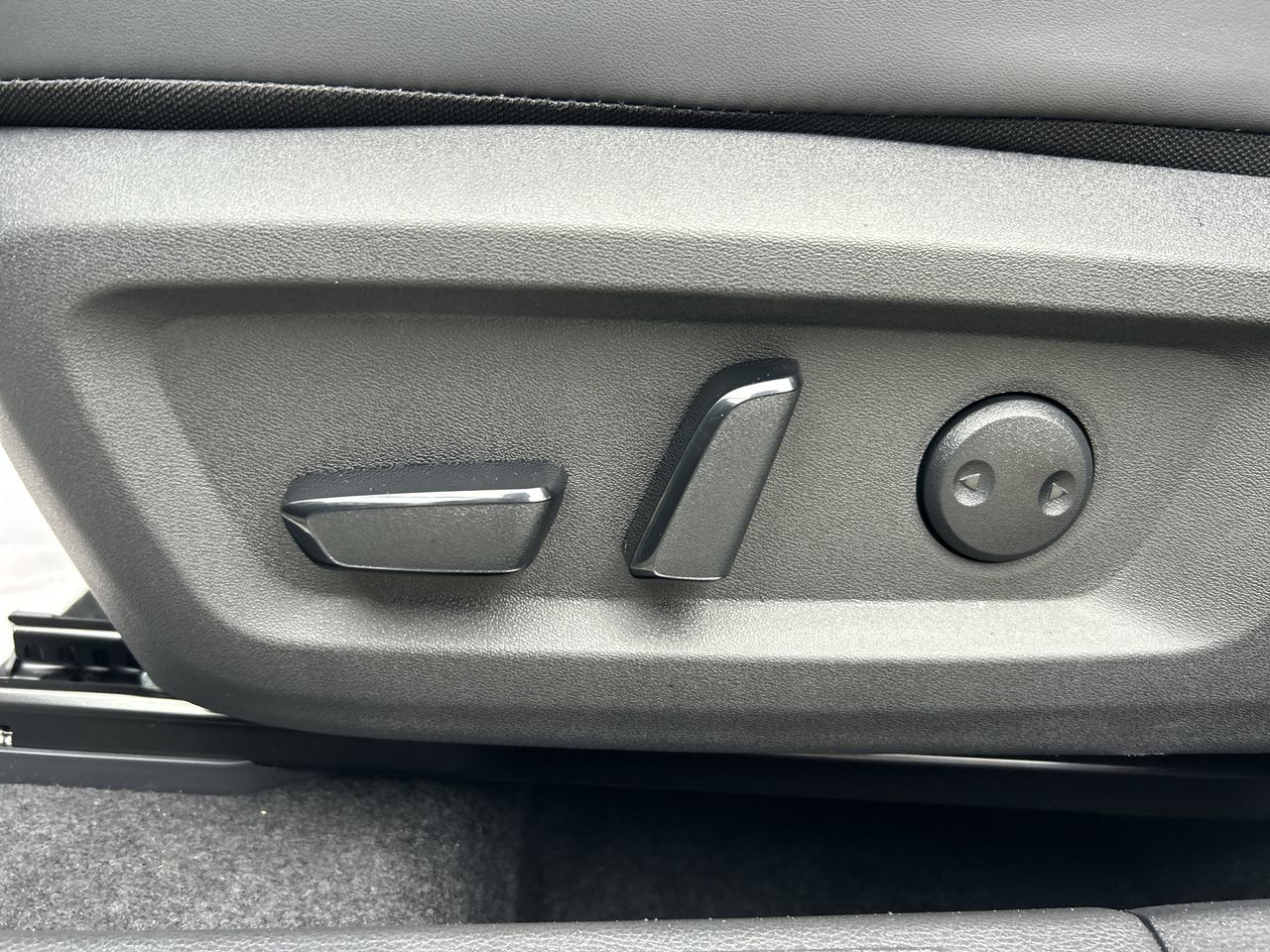 2026 Nissan Rogue in North Vancouver, British Columbia