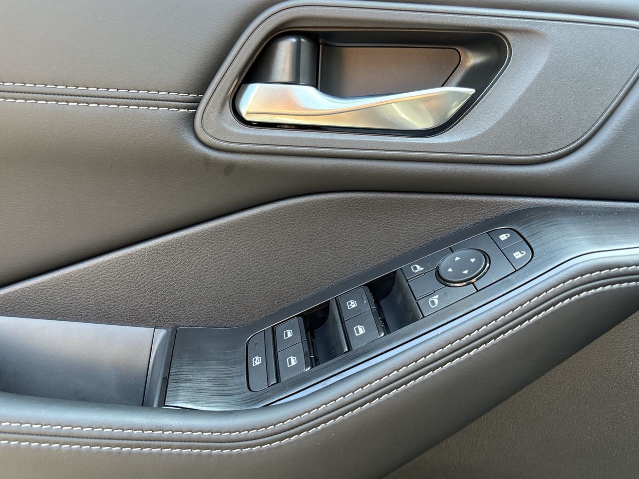 2026 Nissan Rogue in North Vancouver, British Columbia