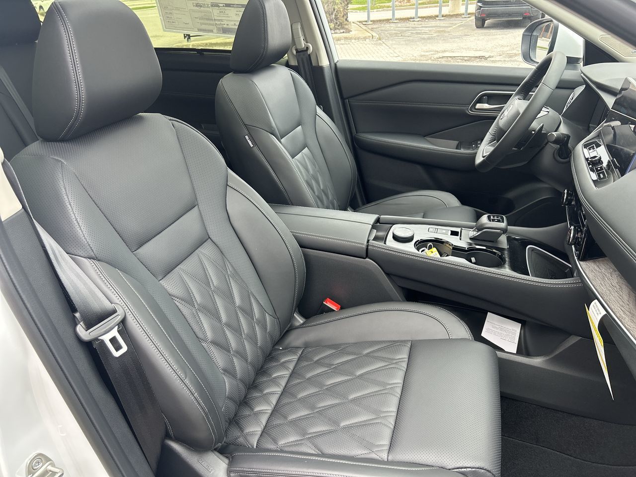 2026 Nissan Rogue in North Vancouver, British Columbia