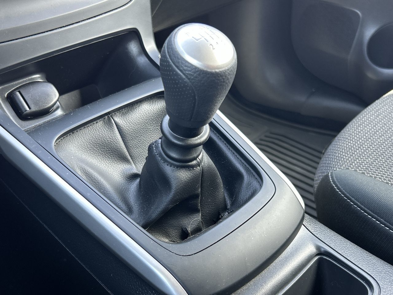 2019 Nissan Sentra in North Vancouver, British Columbia