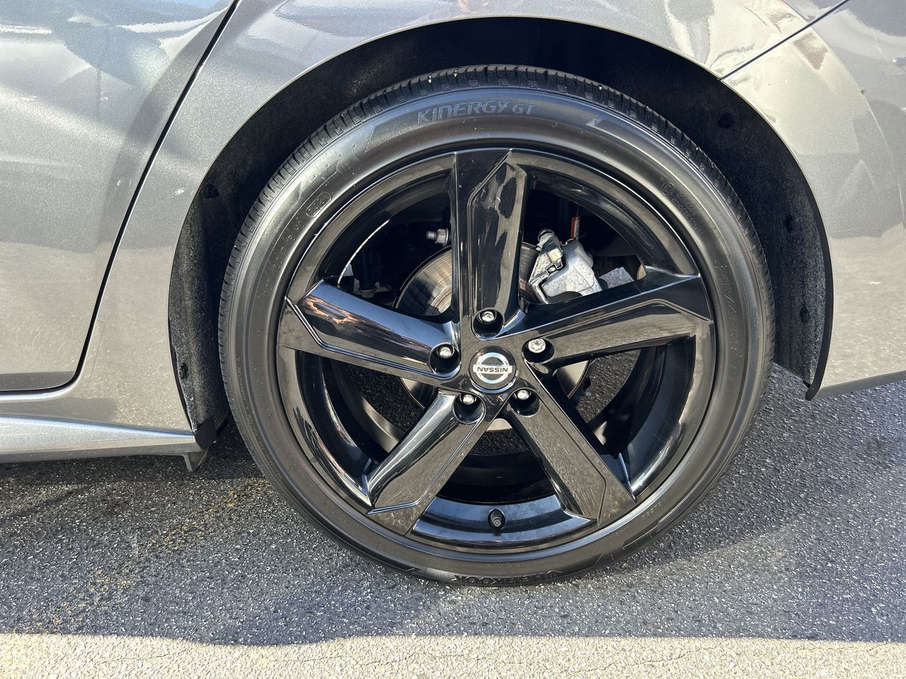 2022 Nissan Sentra in North Vancouver, British Columbia
