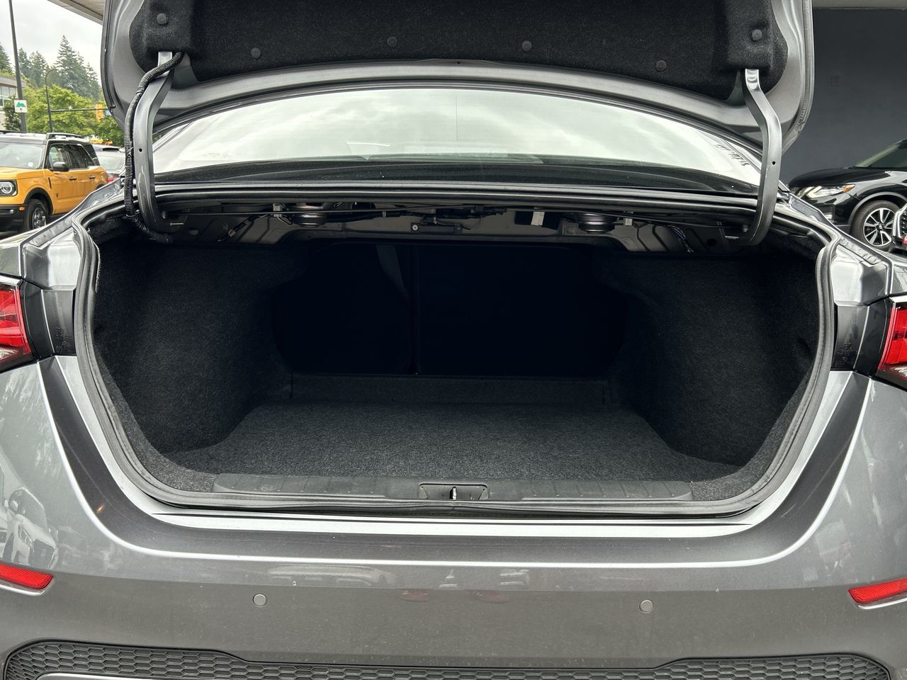 Nissan Sentra  2022 à Vancouver nord, Colombie-Britannique