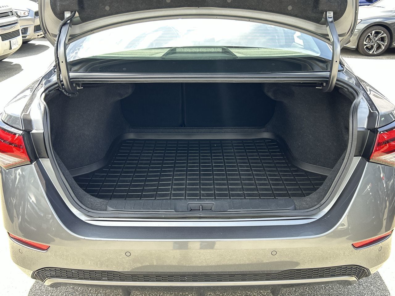 2023 Nissan Sentra in North Vancouver, British Columbia
