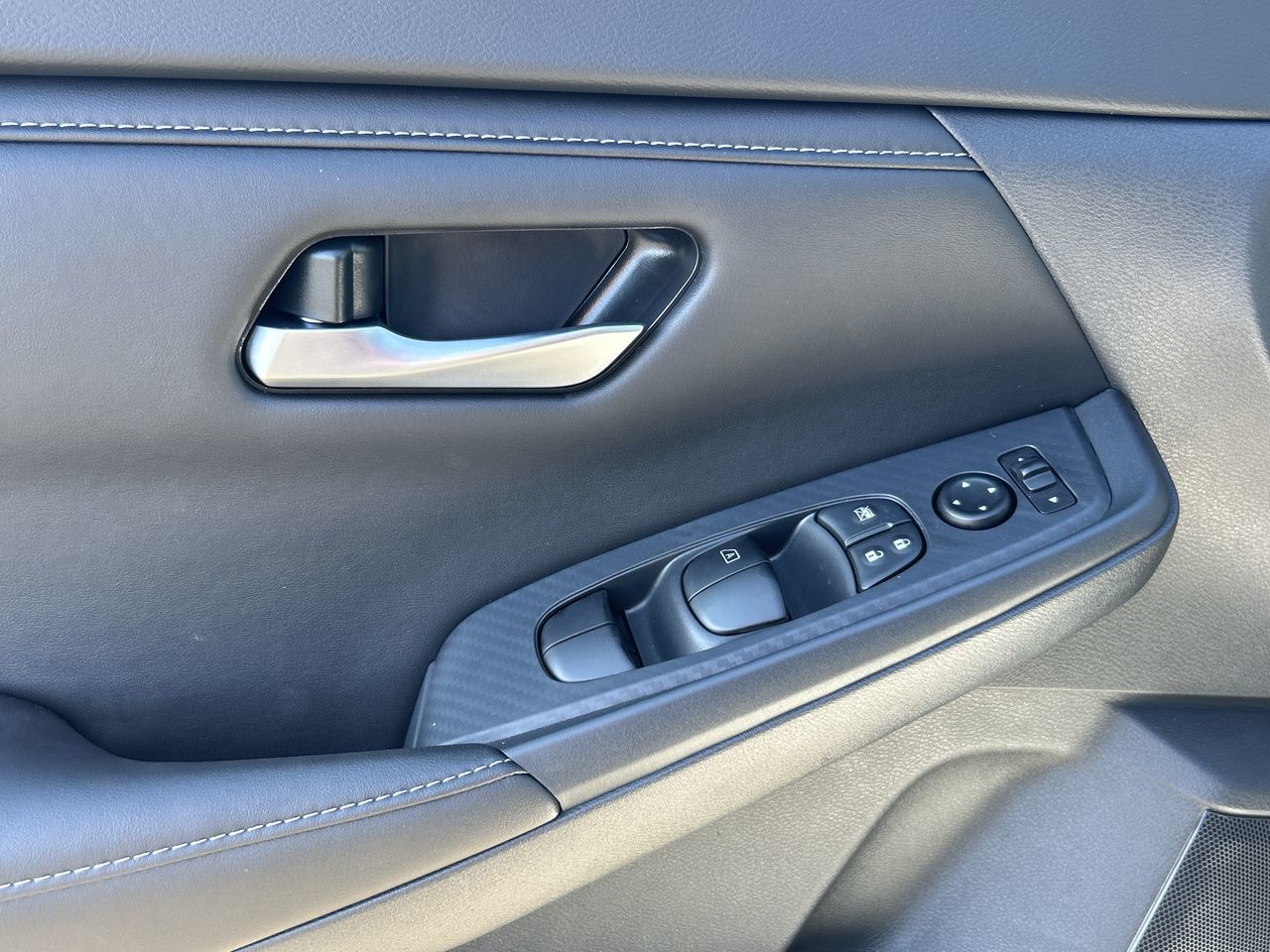 2025 Nissan Sentra in North Vancouver, British Columbia