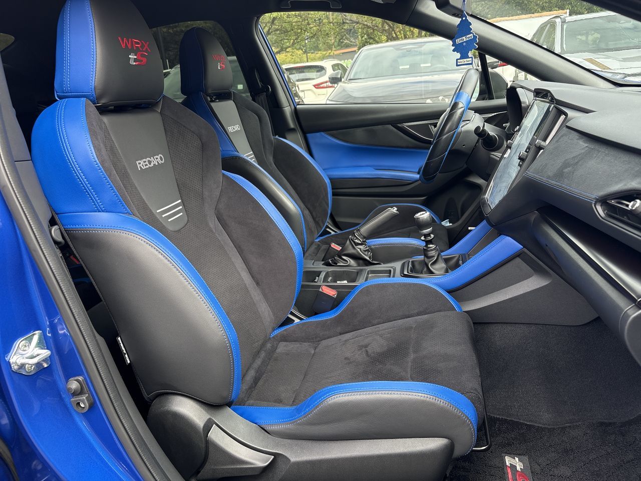 2025  WRX