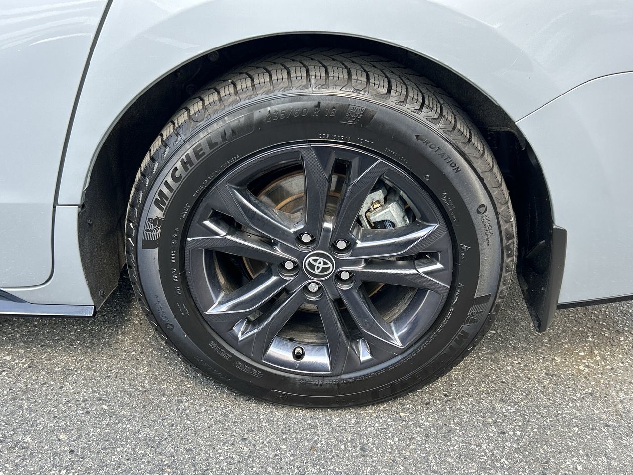 2025 Toyota Sienna Hybrid