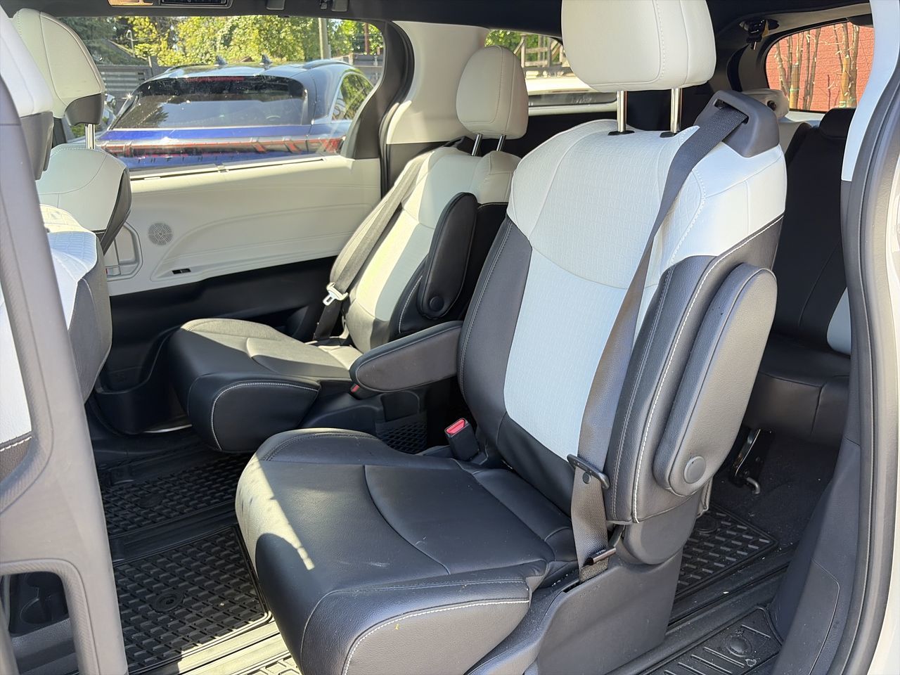 2025 Toyota Sienna