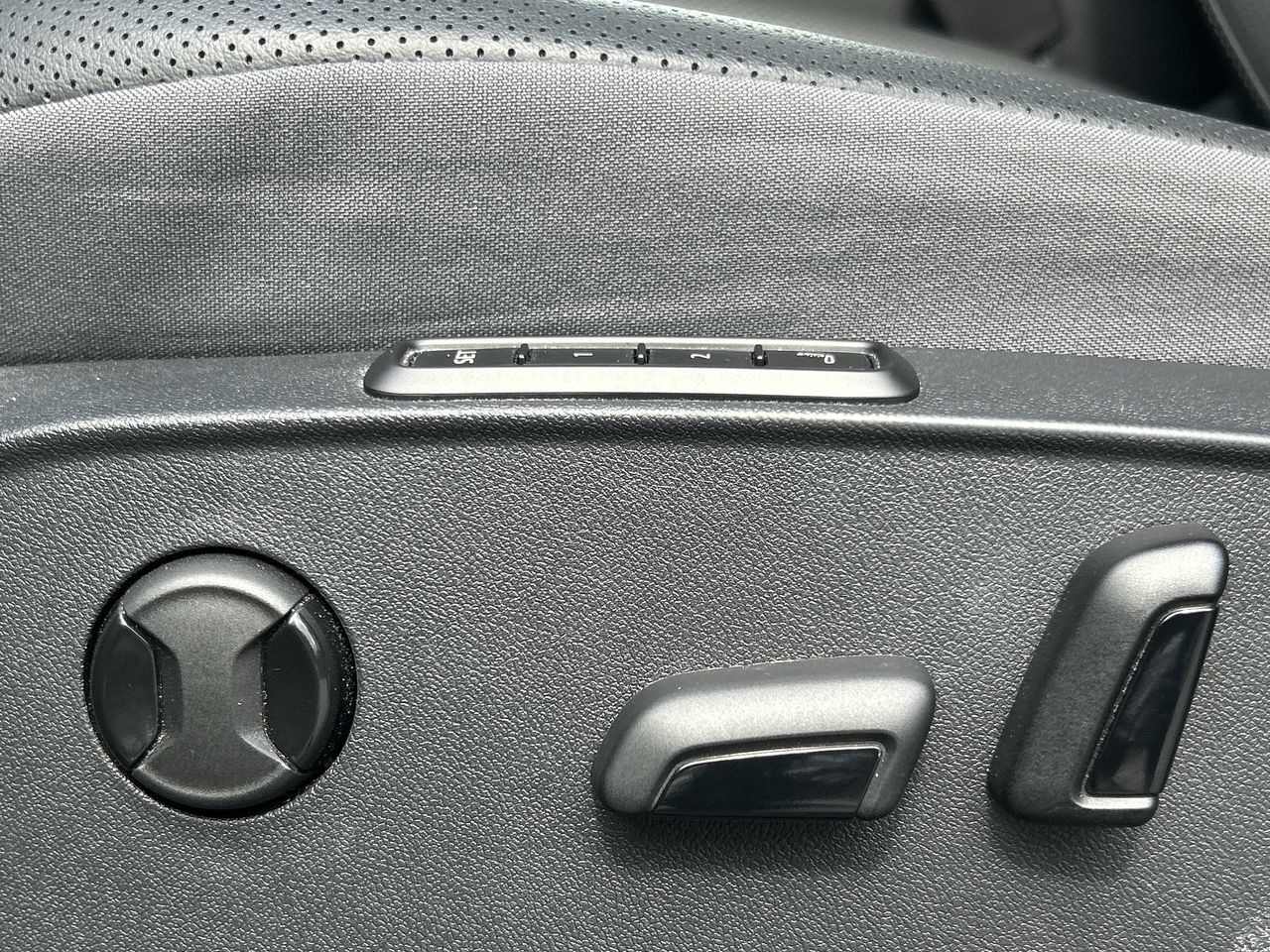 2024 Volkswagen ID.4 in North Vancouver, British Columbia