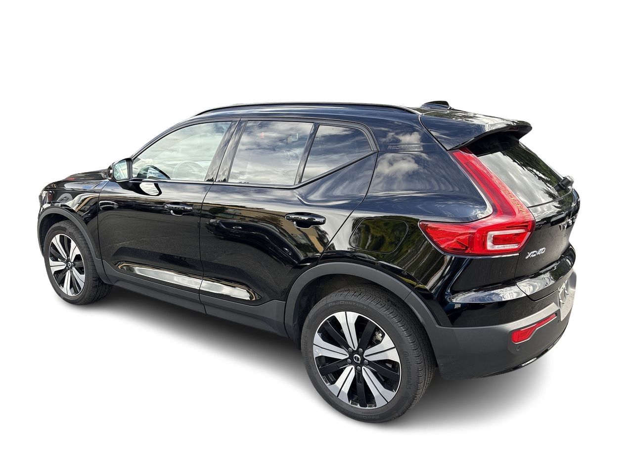 2023 Volvo XC40