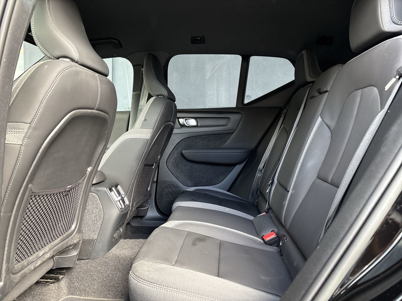 2023 Volvo XC40