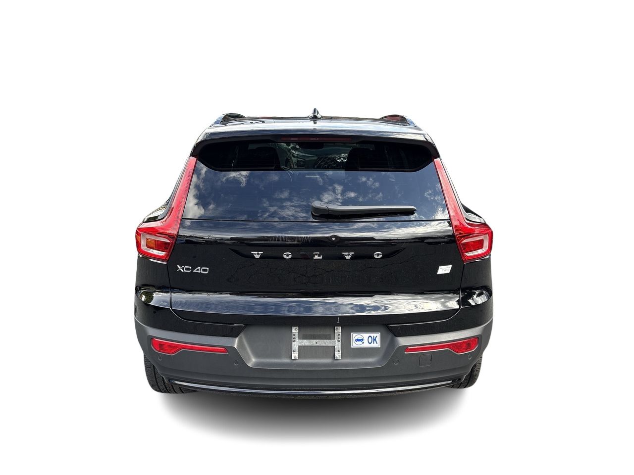 2023 Volvo XC40
