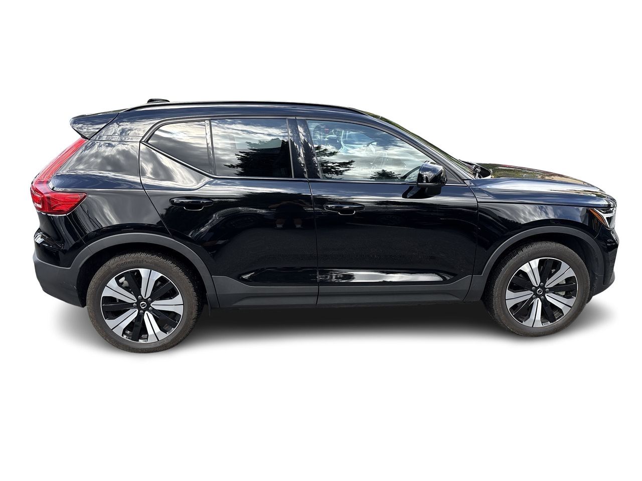 2023 Volvo XC40