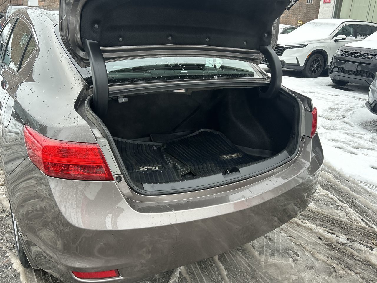 2013 Acura ILX in Oakville, Ontario