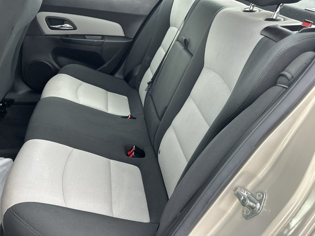 2012 Chevrolet Cruze in Oakville, Ontario