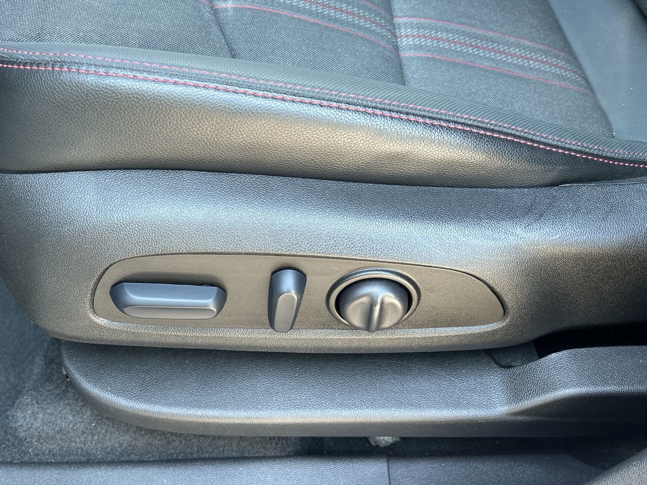 2023 Chevrolet Equinox in Oakville, Ontario