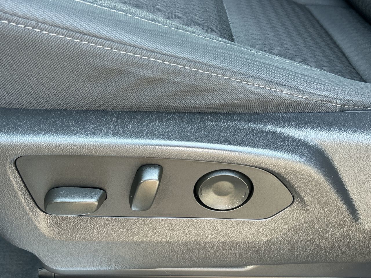 2023 Chevrolet Silverado 1500 in Oakville, Ontario