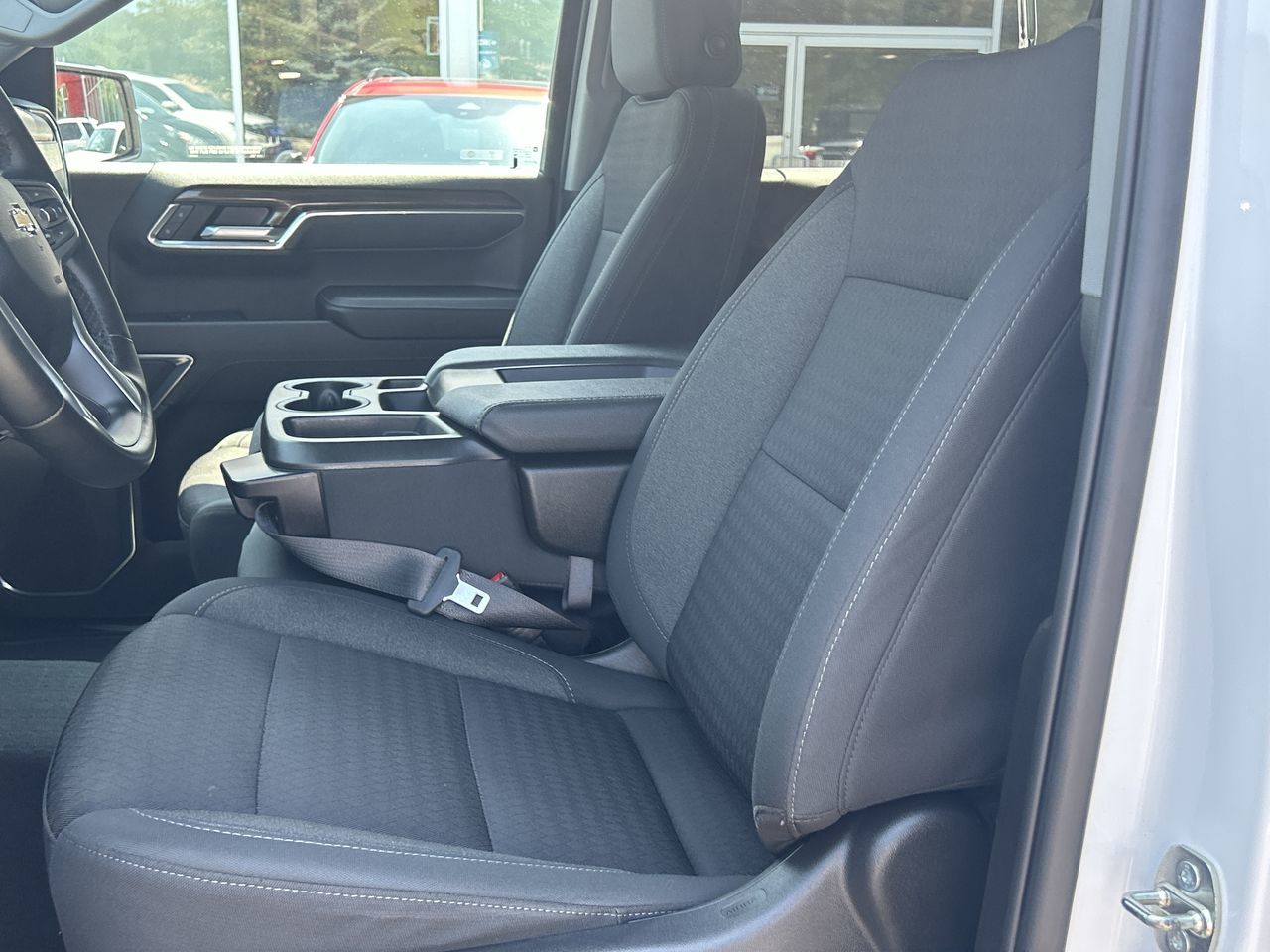 2023 Chevrolet Silverado 1500 in Oakville, Ontario
