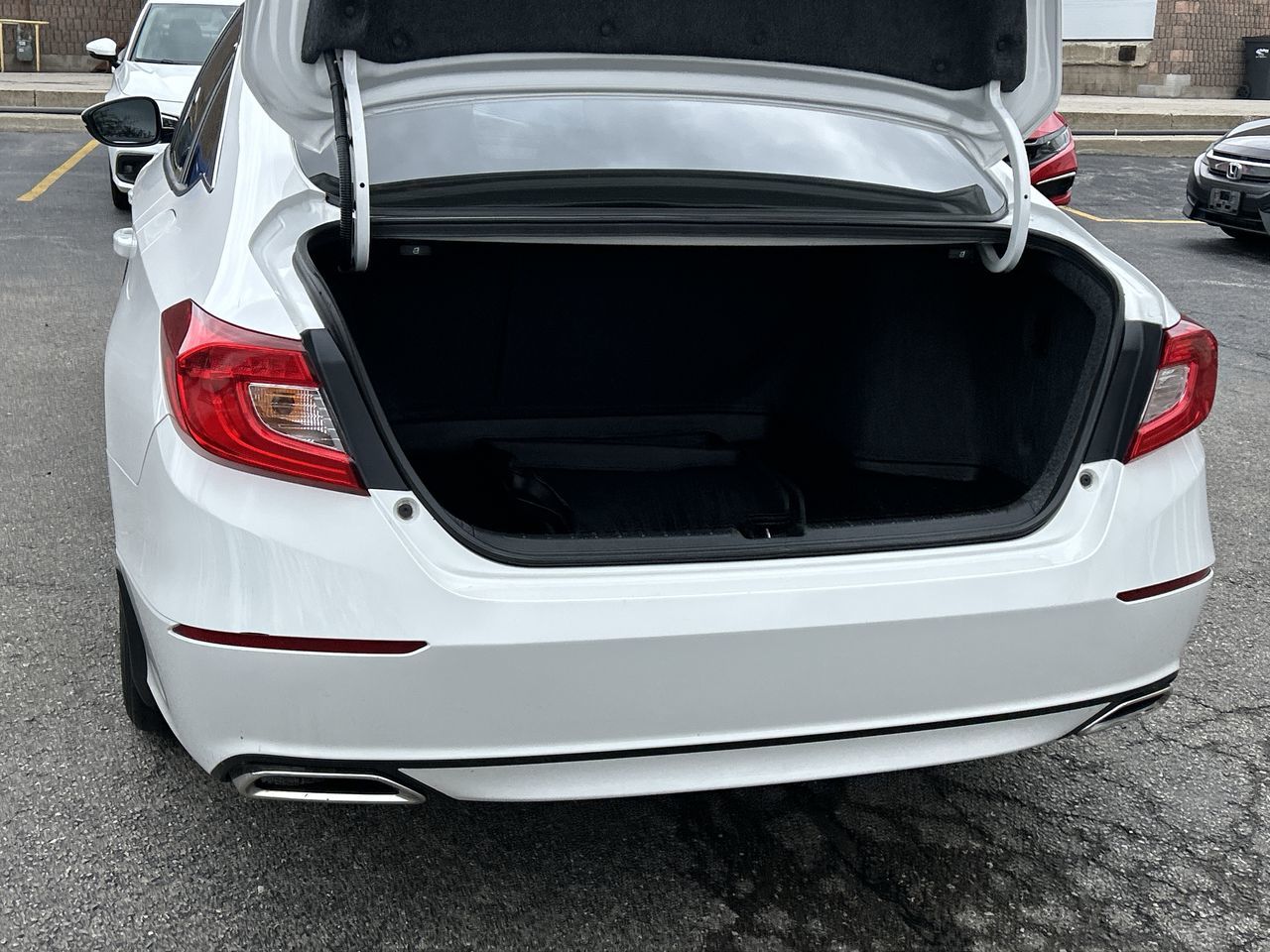 2020 Honda Accord in Oakville, Ontario