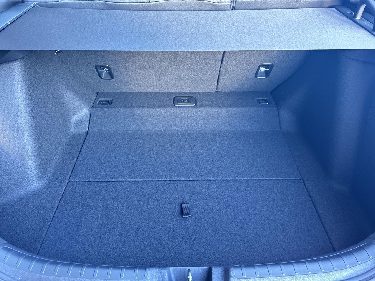 2025 Honda CIVIC HYBRID Hatchback in Oakville, Ontario